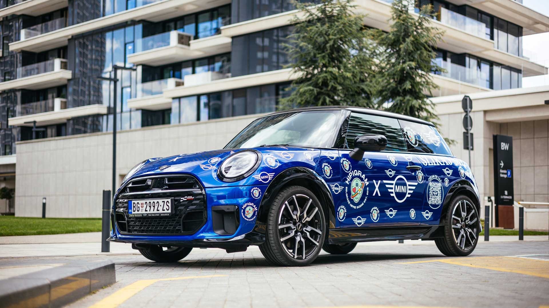 MINI Elektromobilnost - tizer - potpuno električni Aceman